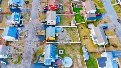 10A Unicorn Ave, Stoneham, MA 02180 - photo 4