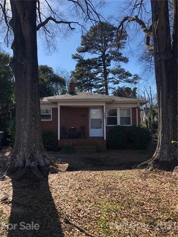 4220 Walker Rd, Charlotte, NC 28211 - photo 2