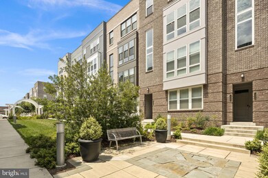 13331 Launders St unit 136, Herndon, VA 20171 - photo 5