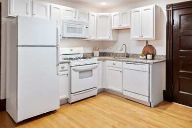 31 Sewall St unit 3, Somerville, MA 02145 - photo 6