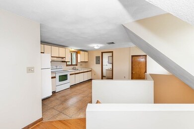 106 Muller Rd unit 2, Burlington, MA 01803 - photo 4