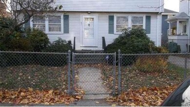 51 Taylor St, Quincy, MA 02170 - photo 2