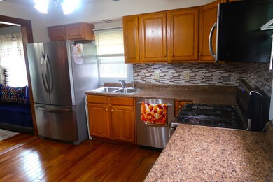 Kitchen 3