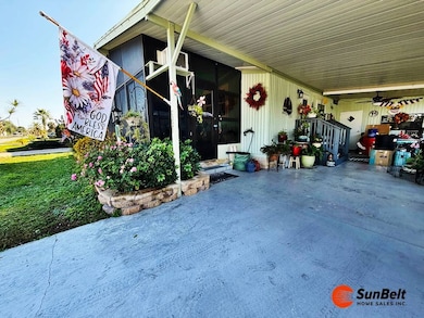 2321 Lakeside Dr, Leesburg, FL 34788 - photo 2