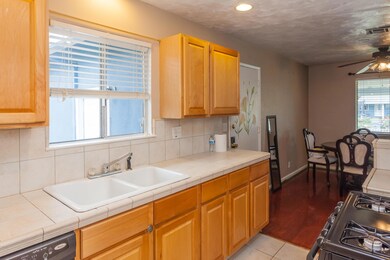 2653 Alfreda Way, Redding, CA 96002 - photo 4