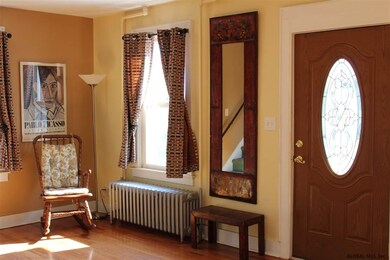 95 Dartmouth St, Albany, NY 12209 - photo 2