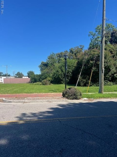 1027 Chesapeake Ave, Chesapeake, VA 23324 - photo 3