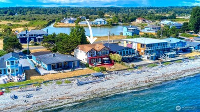 1453 Edwards Dr, Point Roberts, WA 98281 - photo 4