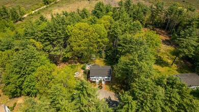 26 Twin Bridges Rd unit B, Danville, NH 03819 - photo 2