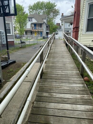 49 Northampton Ave, Springfield, MA 01109 - photo 2