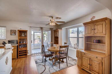 8254 E Posada Mesa AZ 85212-large-010-4-