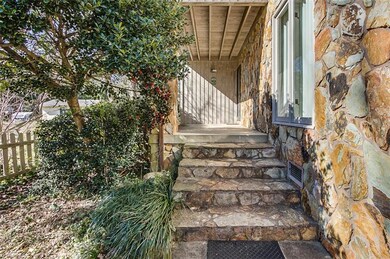 2004 Harvell St, Asheboro, NC 27205 - photo 4