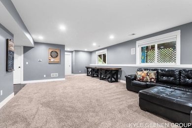 40-web-or-mls-A7401701