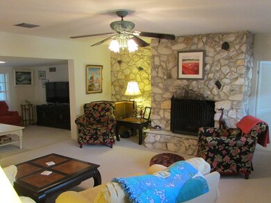 560 Acacia Rd, Vero Beach, FL 32963 - photo 2