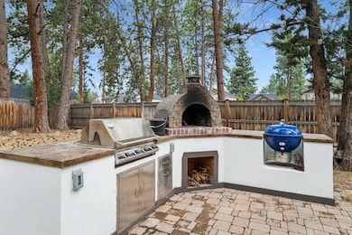 60889 Parrell Rd, Bend, OR 97702 - photo 3