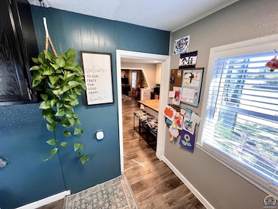 104 4th St unit 104 4th St, Winchester, KS 66097 - photo 4