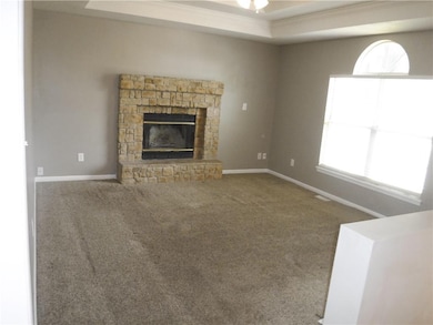 1612 W Pelham Path, Raymore, MO 64083 - photo 3