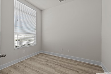 163 Abigail Aly, San Antonio, TX 78245 - photo 6