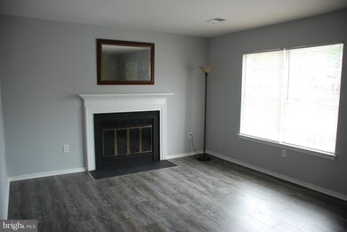 7523 Braemar Ct, Sykesville, MD 21784 - photo 7