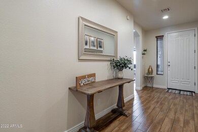 412 N Neuman Place, Chandler, AZ 85225 - photo 5