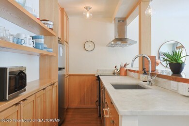 3730 N Lake Creek Dr unit 25-1-2, Wilson, WY 83014 - photo 5