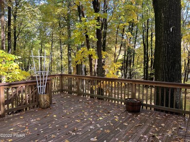 135 Rodeo Dr, Hawley, PA 18428 - photo 4