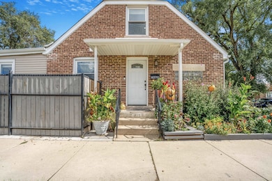 4158 W 58th Place unit 4158, Chicago, IL 60629 - photo 2