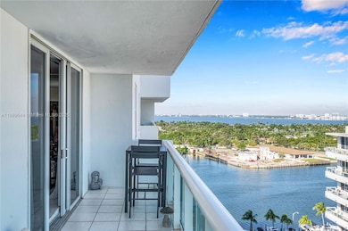 Carriage Club South unit 16F, Miami Beach, FL 33140 - photo 2