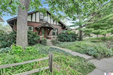 2542 B St, Lincoln, NE 68502 - photo 6