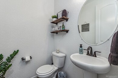 4644 S Nepal Way, Aurora, CO 80015 - photo 5