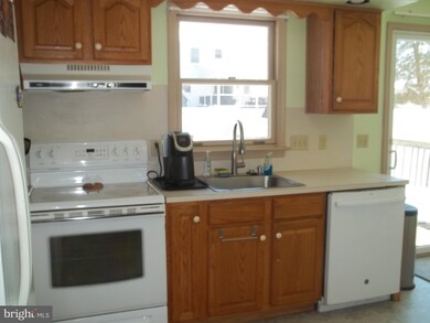 127 Gentry Dr, Perkasie, PA 18944 - photo 6