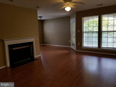 12008 Amber Ridge Cir unit A101, Germantown, MD 20876 - photo 7