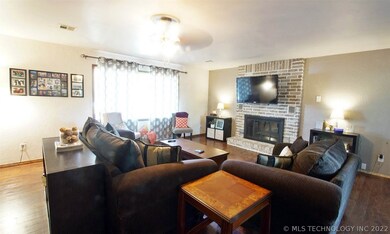 901 S Putnam Ave, Tahlequah, OK 74464 - photo 5