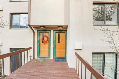 12 Glenville St unit 104, Greenwich, CT 06831 - photo 2