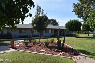 14018 N Newcastle Dr unit 15C, Sun City, AZ 85351 - photo 7