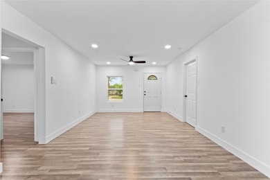 617 Cimarron Trace, Grand Prairie, TX 75051 - photo 6