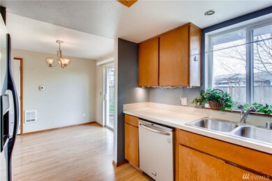 405 Johnson St, Enumclaw, WA 98022 - photo 6