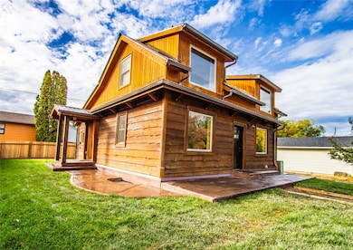 826 11th St E, Kalispell, MT 59901 - photo 2