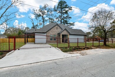 5402 Firnat St, Houston, TX 77016 - photo 4