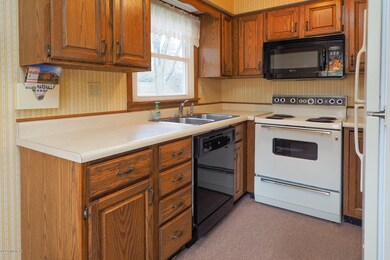 434 Ferguson Rd, Marshall, MI 49068 - photo 5