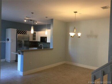 Dining/Kitchen