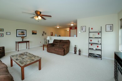 8311 Lausen-105
