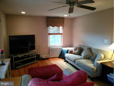 11721 Daisy Ln, Glenn Dale, MD 20769 - photo 6