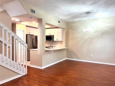 10671 SW 7th St, Pembroke Pines, FL 33025 - photo 3