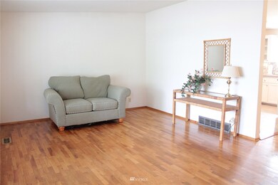 8032 215th Place SW, Edmonds, WA 98026 - photo 2