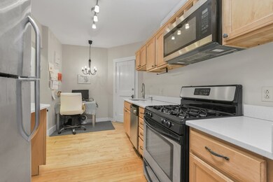 21 Chauncy St unit 7, Cambridge, MA 02138 - photo 4