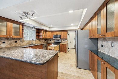 13015 Kimberley Ln, Houston, TX 77079 - photo 5