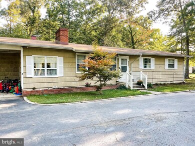 45446 Baringer Dr, California, MD 20619 - photo 2