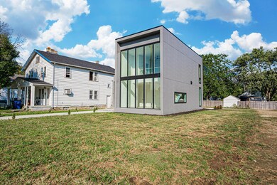 90 Derrer Rd, Columbus, OH 43204 - photo 3