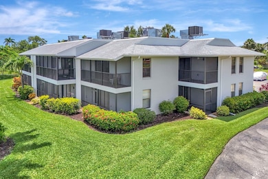 7105 Quail Run Ct W unit 4, Fort Myers, FL 33908 - photo 4